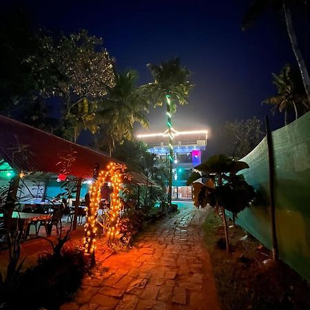 Mohans Ayurvedic Beach Resort Varkala Exteriér fotografie